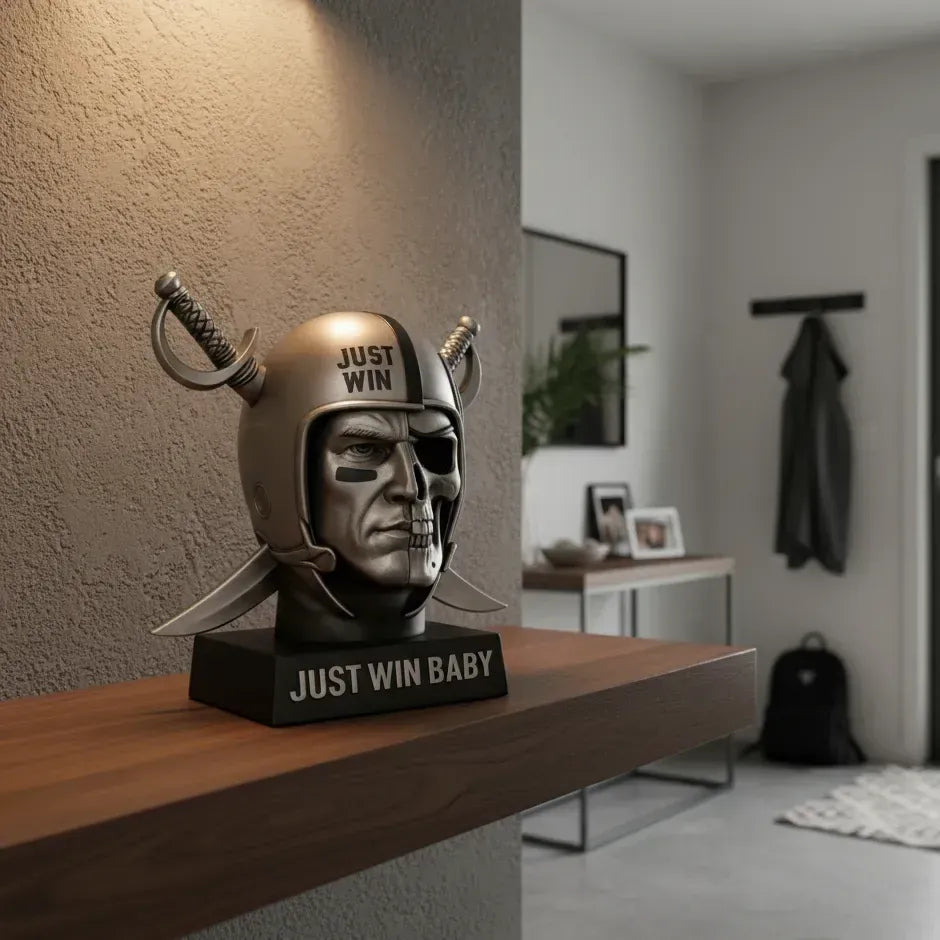 🏴 Las Vegas Raiders Skull Helmet Display Model
